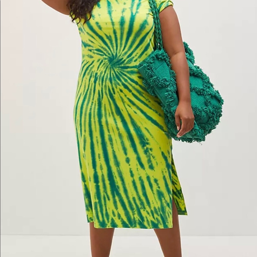 Tie-Dye Green Shift Dress
